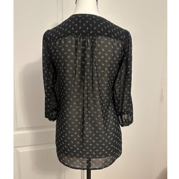 H&M blouse - Picture 2 of 3